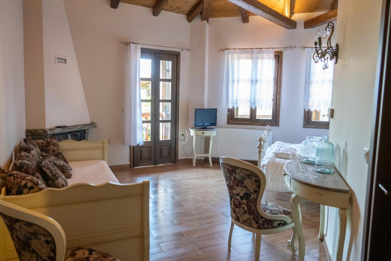 Imon Wellness Apartment Palaios Panteleimonas Bagian luar foto