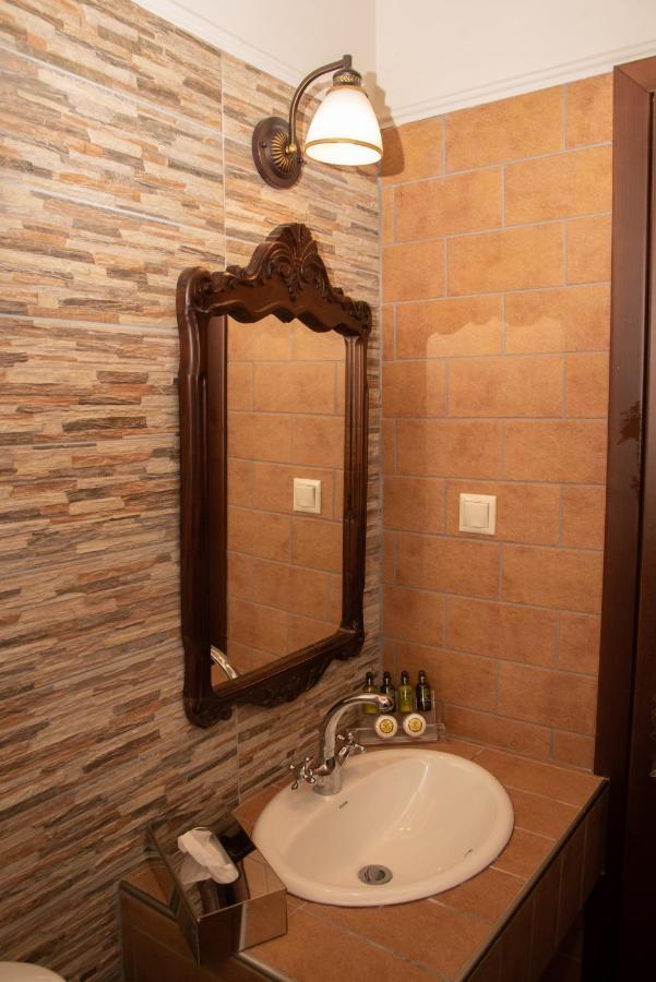 Imon Wellness Apartment Palaios Panteleimonas Bagian luar foto
